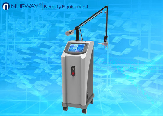 Машина лазера СО2 частичная для угорь наносит шрам обработка, Debridement ожога